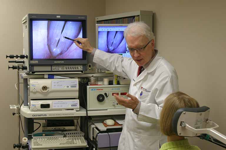 Dr. Bastian explaining a Videoendoscopic swallowing study